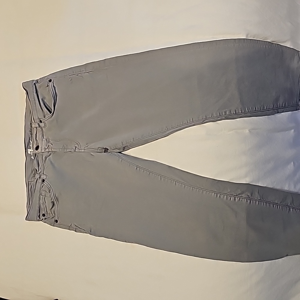 7 For All Mankind Grey Khaki Pants in Size 34